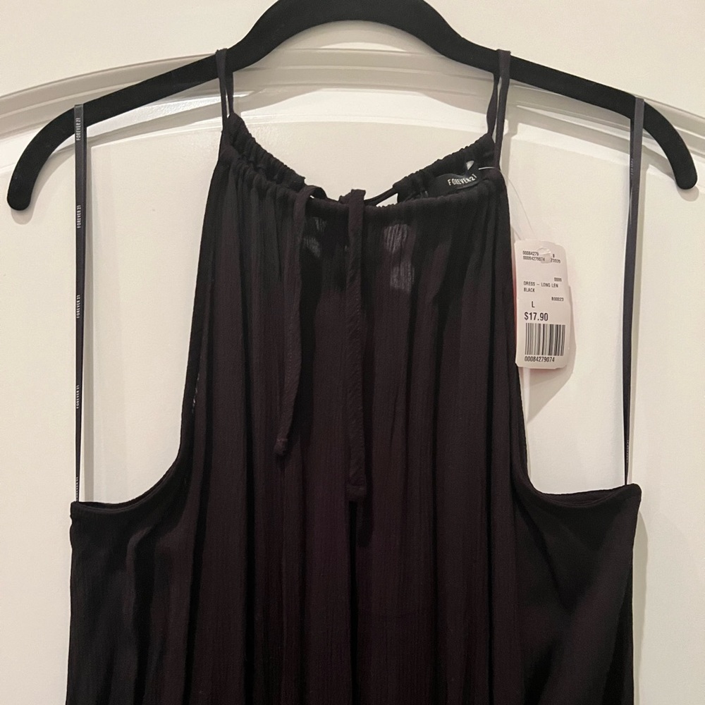 Forever 21 Black Maxi - Picture 2 of 6
